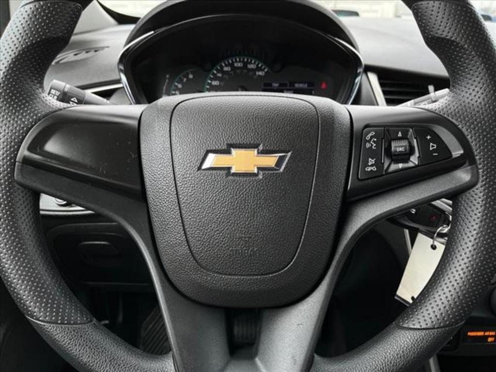 2019 Chevrolet Trax LS photo