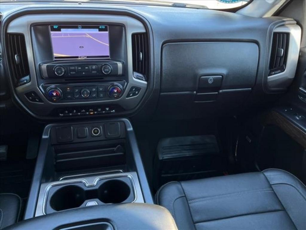 2017 GMC Sierra 3500HD Denali photo