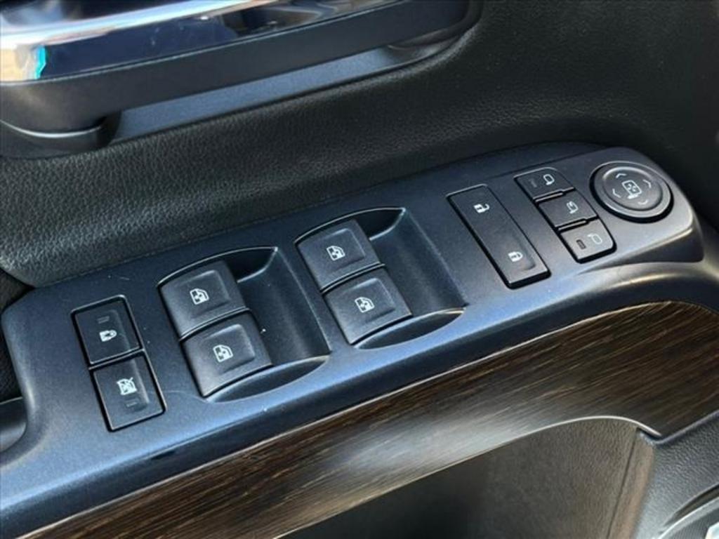 2017 GMC Sierra 3500HD Denali photo