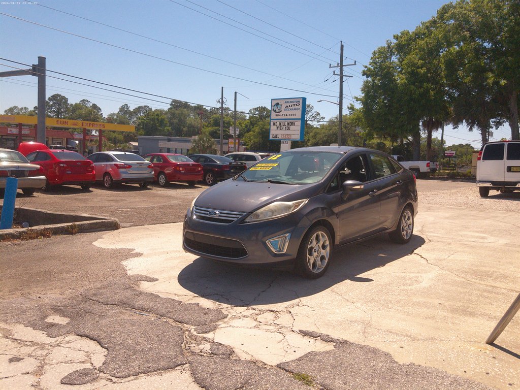 2012 Ford Fiesta SEL