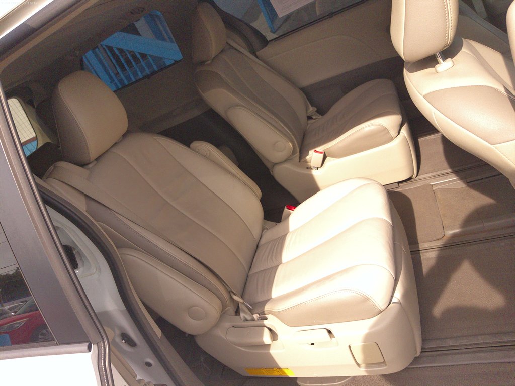 2014 Toyota Sienna
