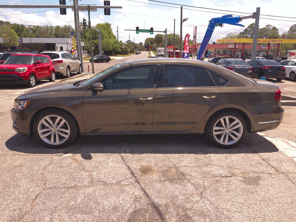 2019 Volkswagen Passat