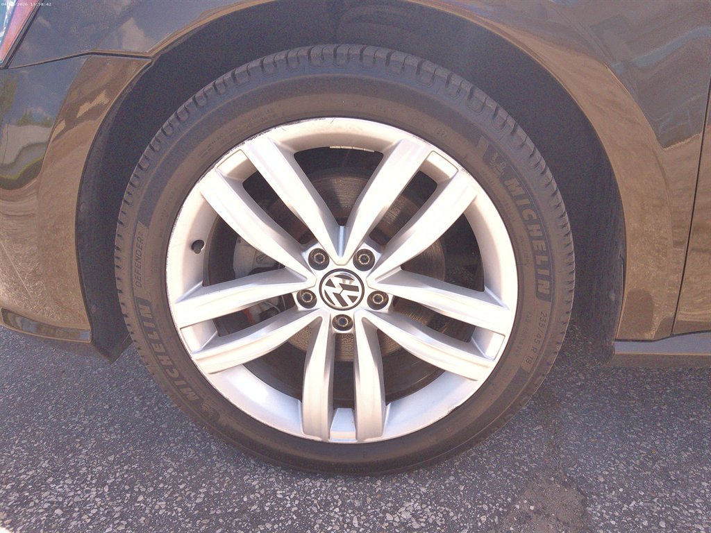 2019 Volkswagen Passat