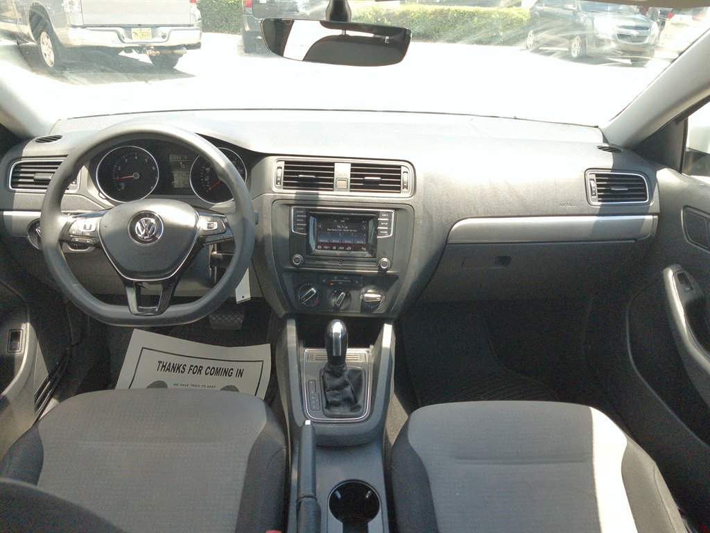 2017 Volkswagen Jetta