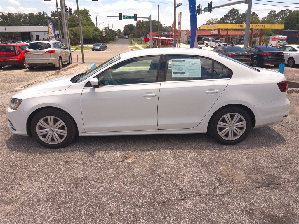 2017 Volkswagen Jetta