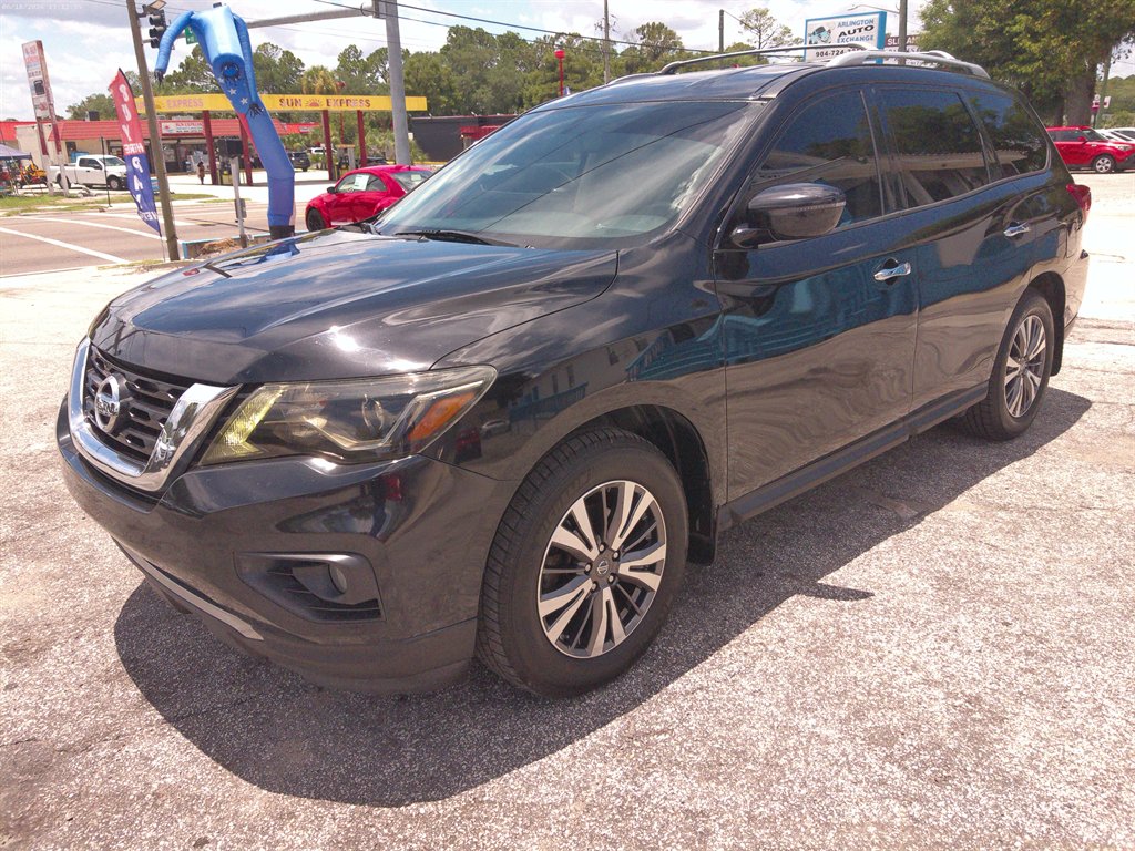 2017 Nissan Pathfinder