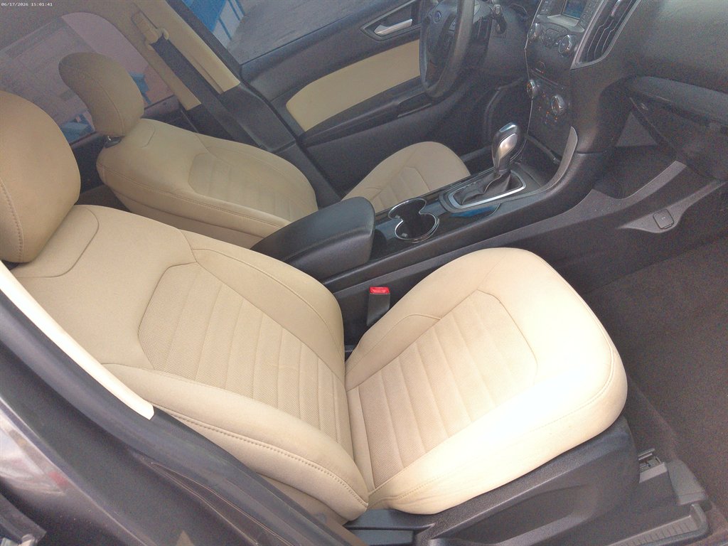 2015 Ford Edge