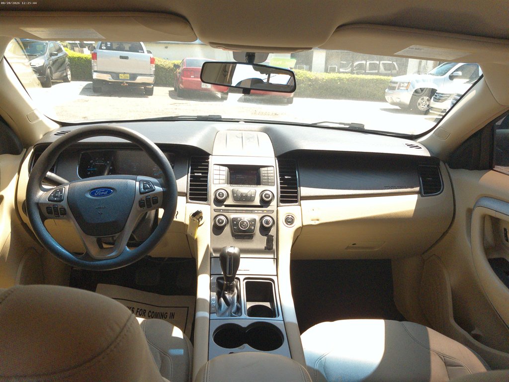 2016 Ford Taurus