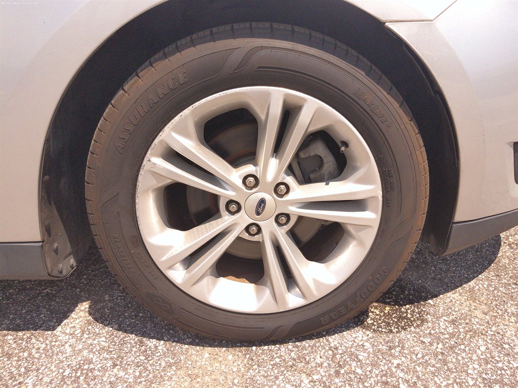 2016 Ford Taurus