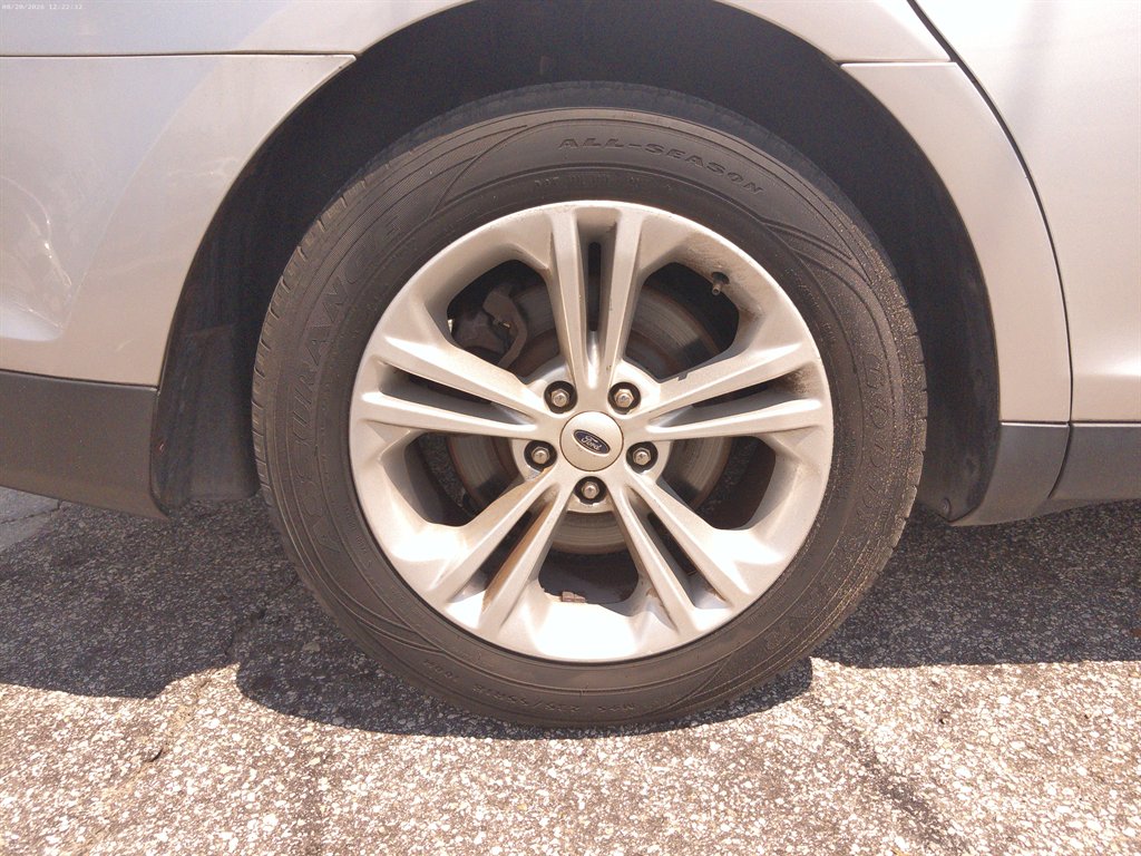 2016 Ford Taurus