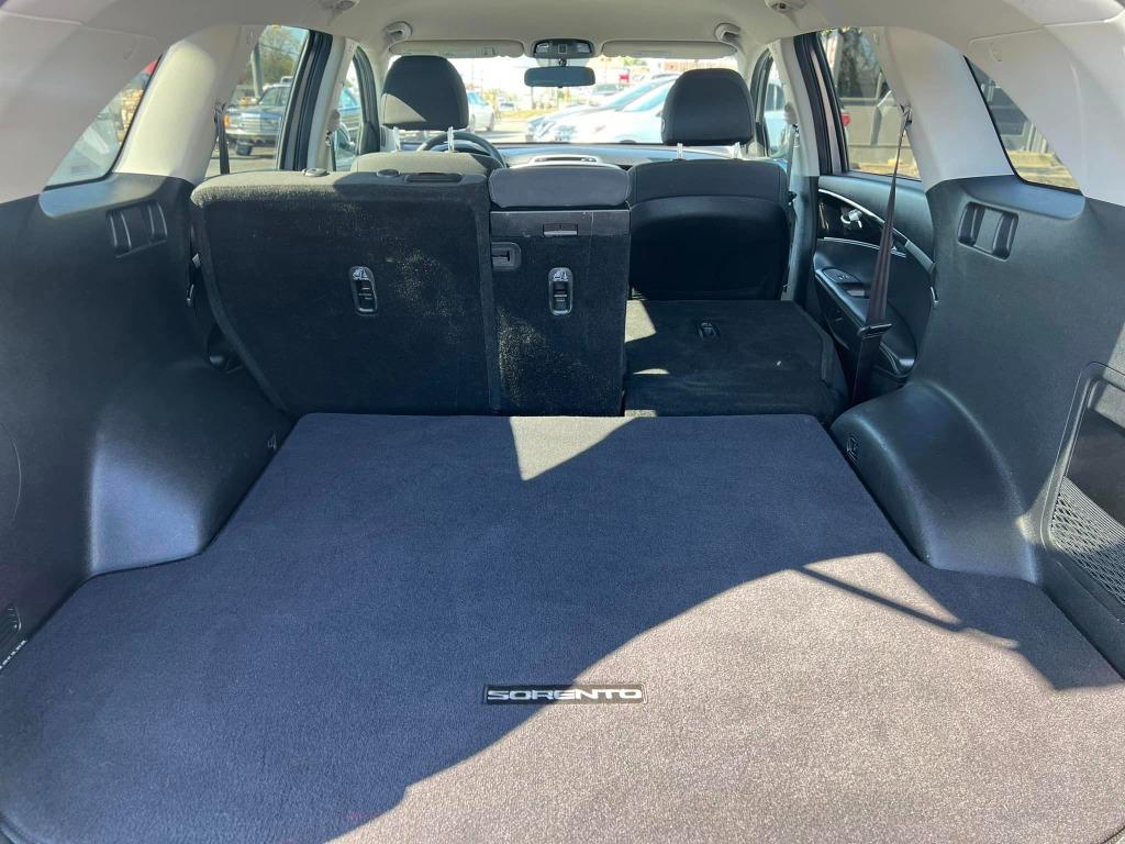 2018 KIA Sorento SUV / Crossover - $14,900