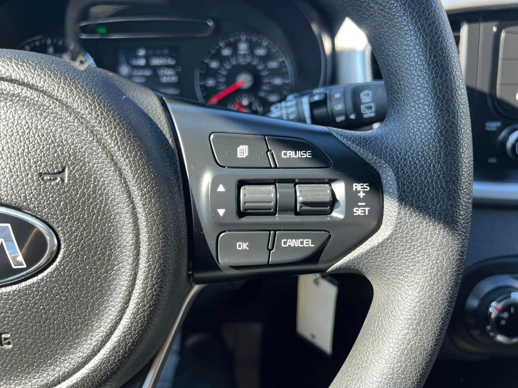2018 KIA Sorento SUV / Crossover - $14,900