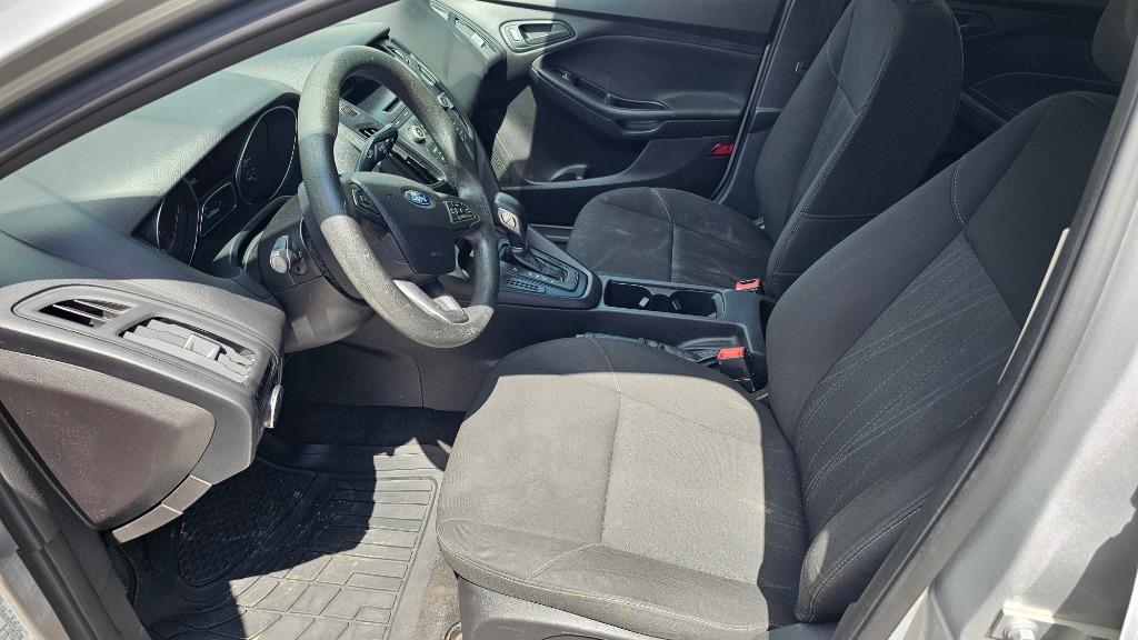 2017 Ford Focus S photo