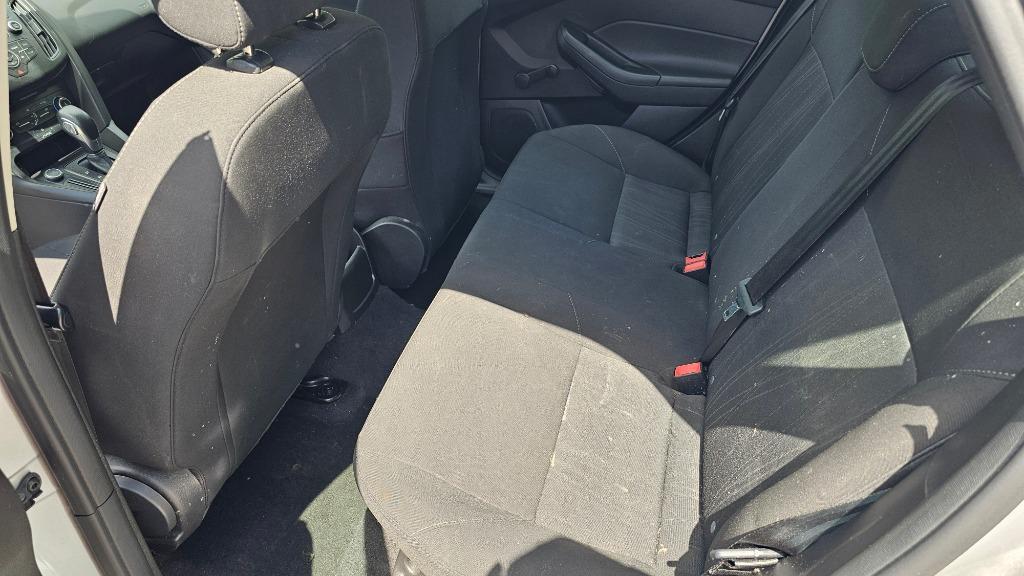 2017 Ford Focus S photo