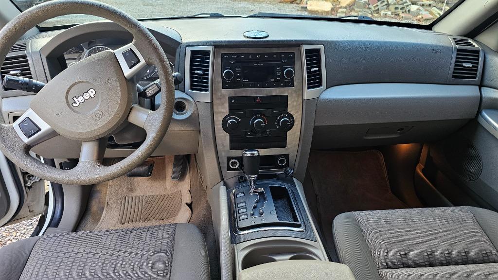 2008 Jeep Cherokee