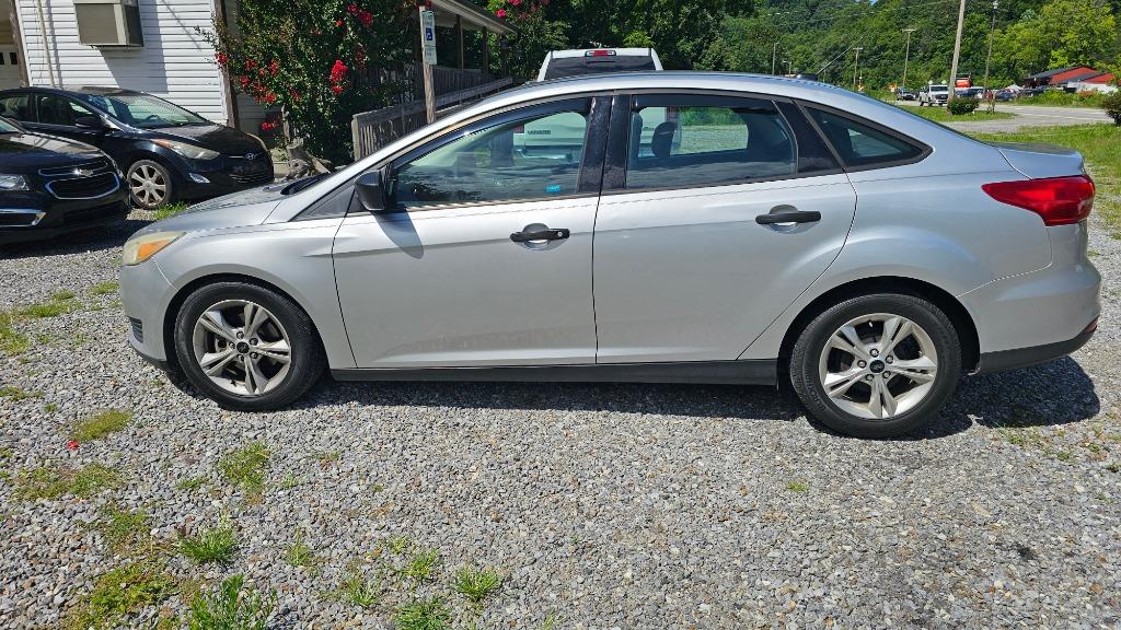 2017 Ford Focus - $4,800