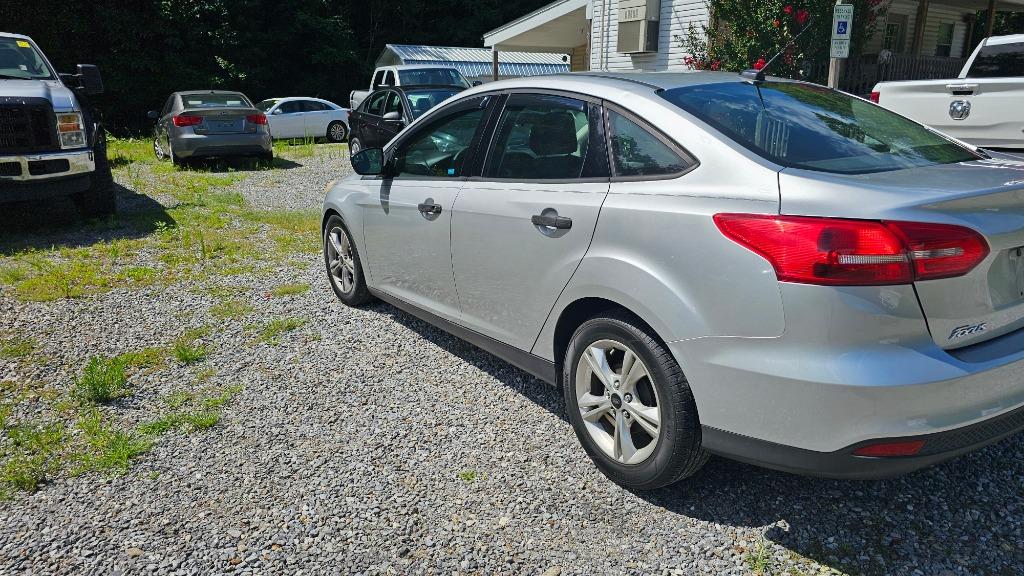 2017 Ford Focus - $4,800