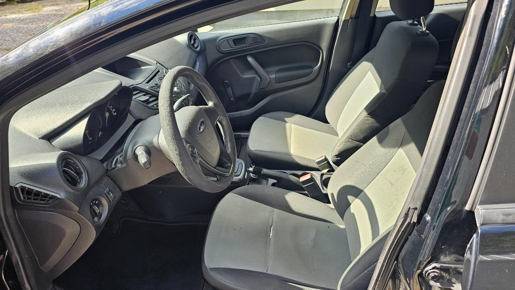 2016 Ford Fiesta - $5,000