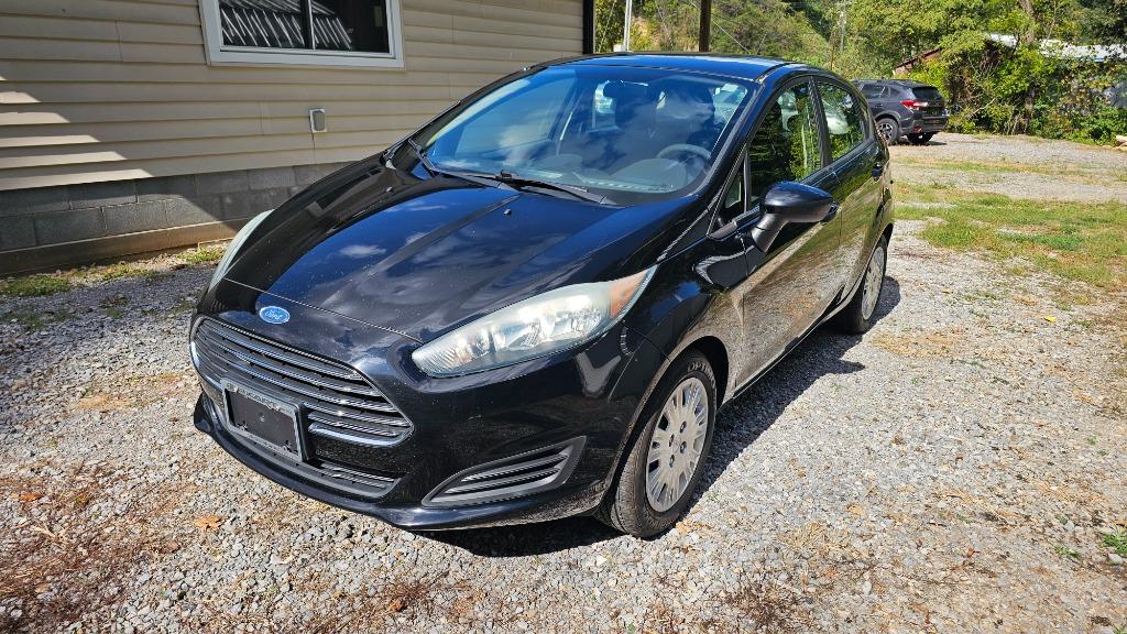 2016 Ford Fiesta - $5,000