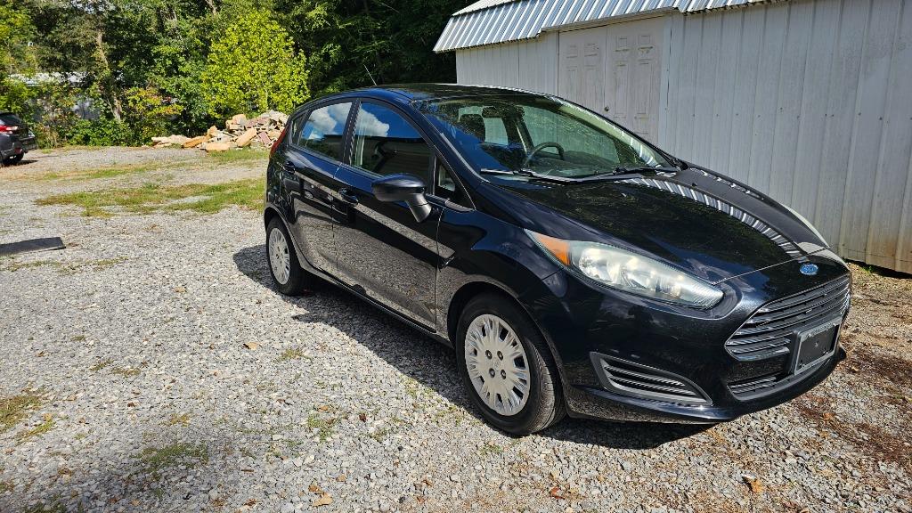 2016 Ford Fiesta - $5,000