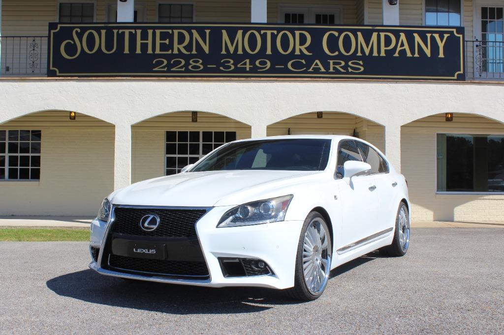 2014 Lexus LS