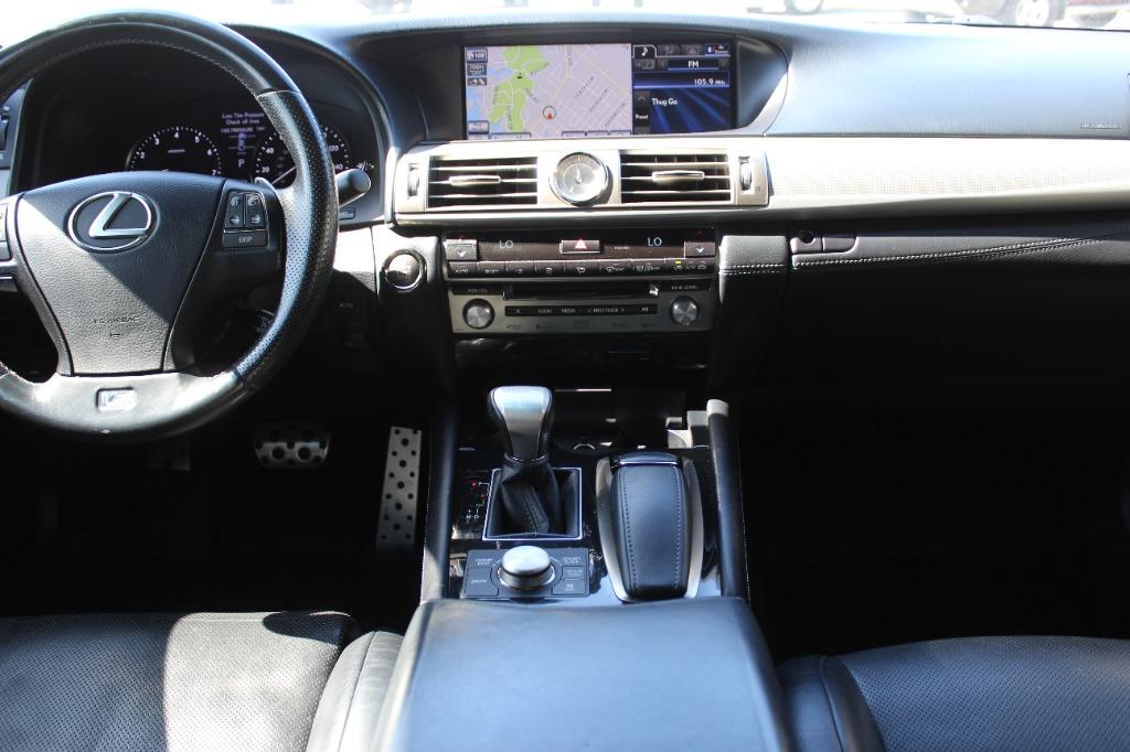 2014 Lexus LS