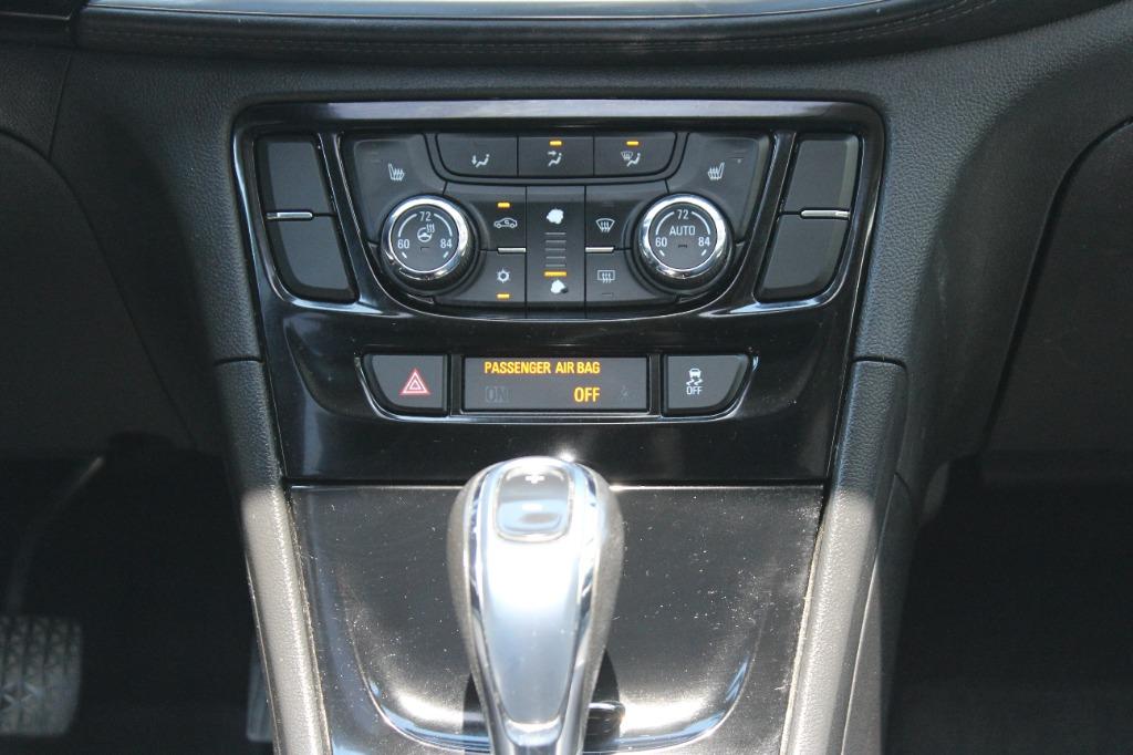 2018 Buick Encore Essence photo