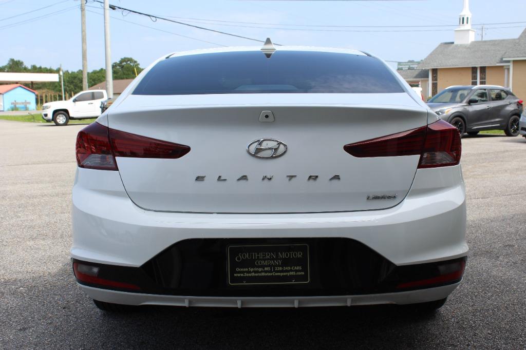 2020 Hyundai Elantra