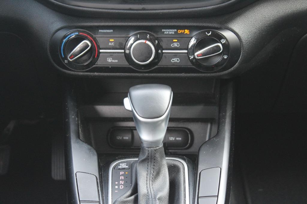 2021 Kia Soul GT-Line photo