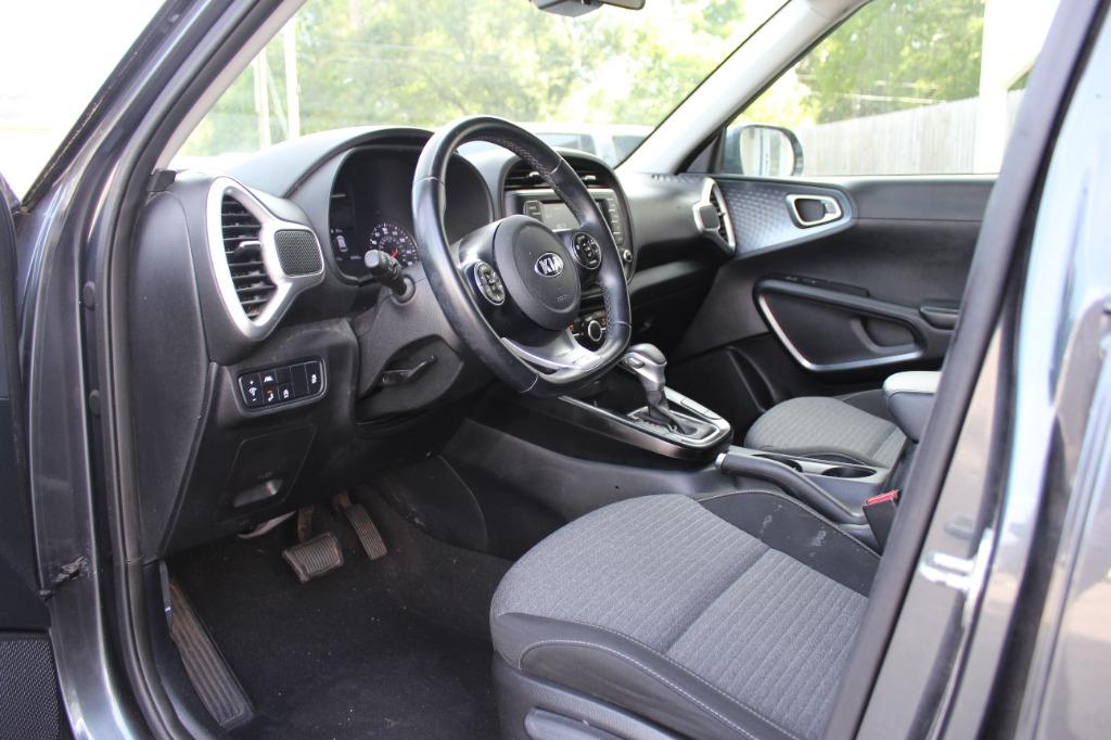 2021 Kia Soul GT-Line photo