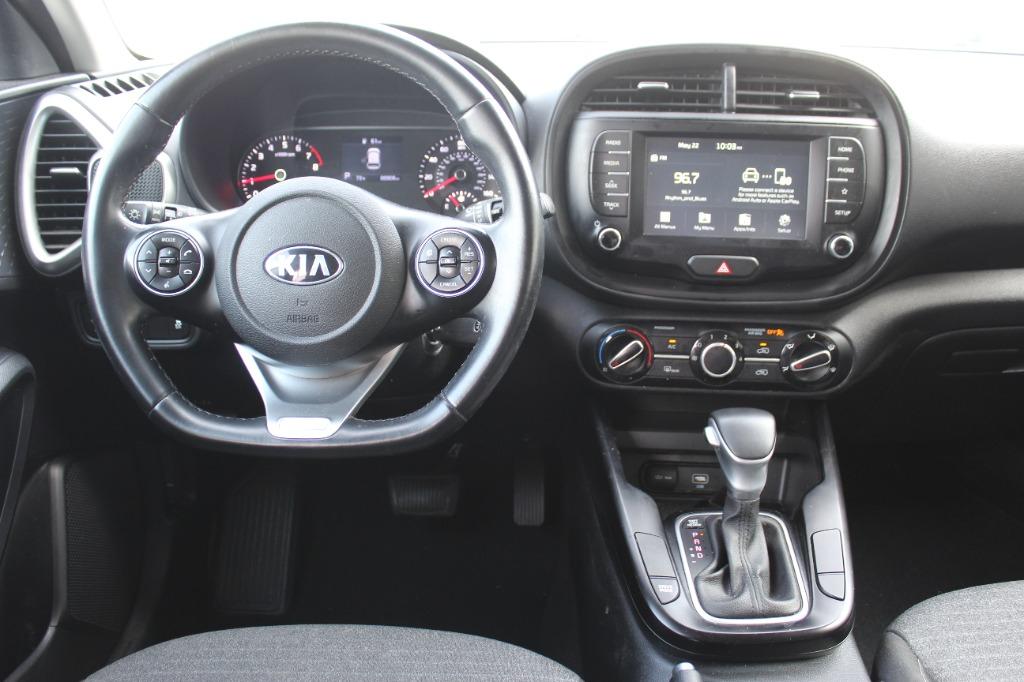 2021 Kia Soul GT-Line photo