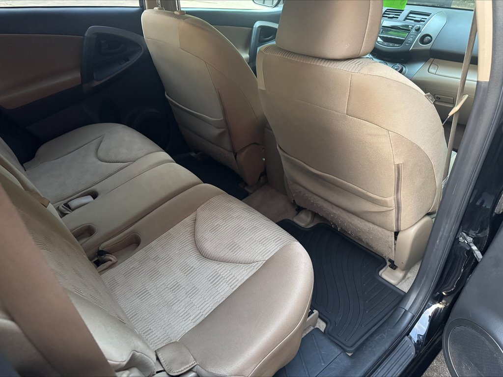 2009 Toyota RAV4 photo