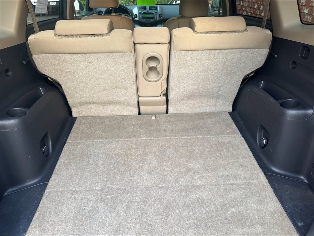 2009 Toyota RAV4 photo