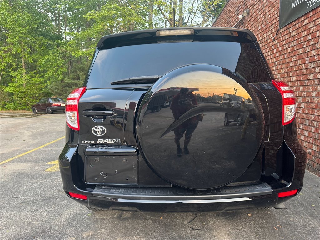2009 Toyota RAV4 photo