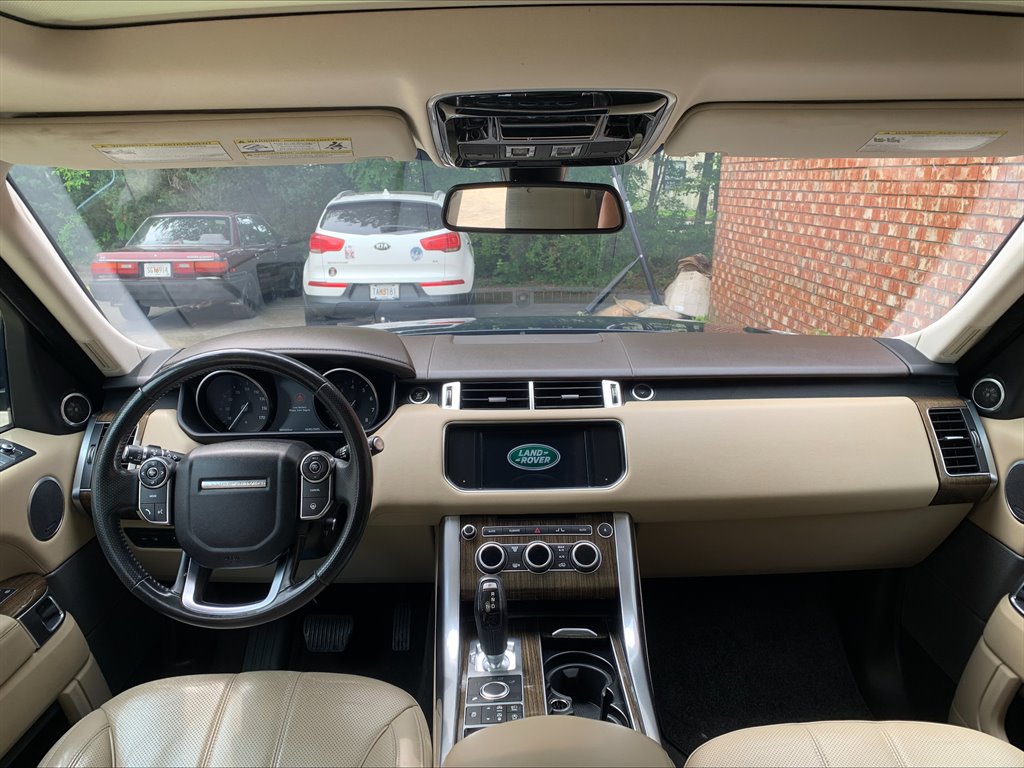 2016 Land Rover Range Rover Sport - $19,990