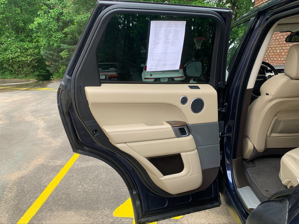 2016 Land Rover Range Rover Sport - $19,990