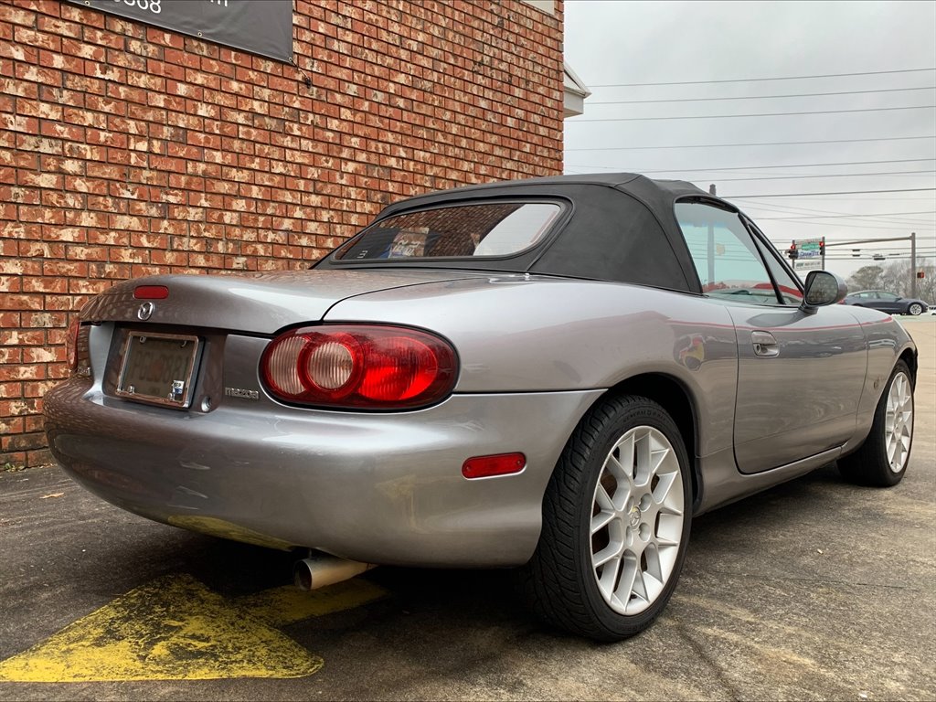 2002 MAZDA MX-5 - $7,990