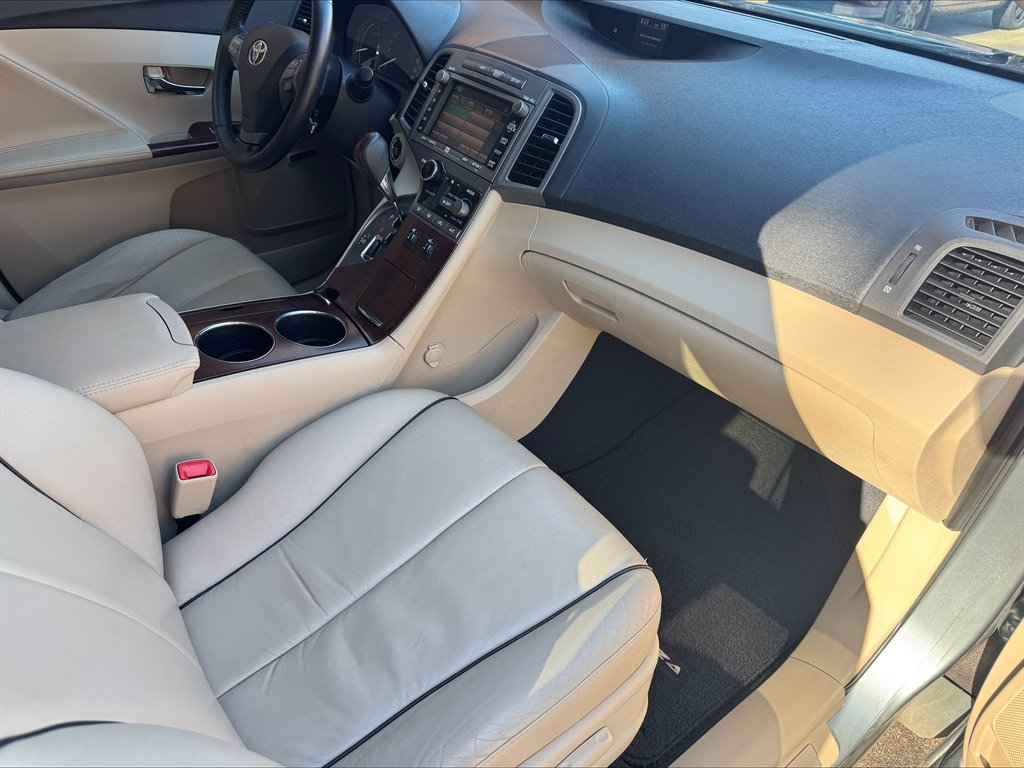 2009 Toyota Venza photo