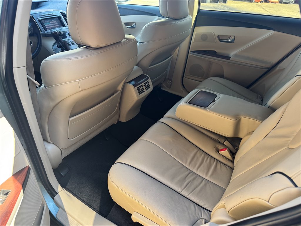 2009 Toyota Venza photo