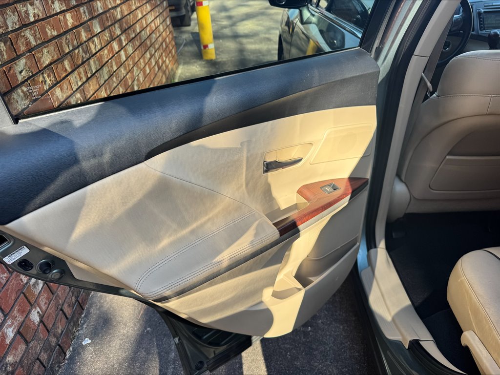 2009 Toyota Venza photo