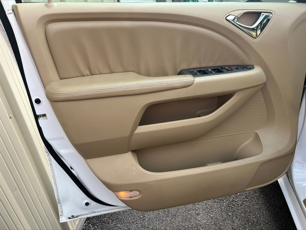 2010 Honda Odyssey - $4,990