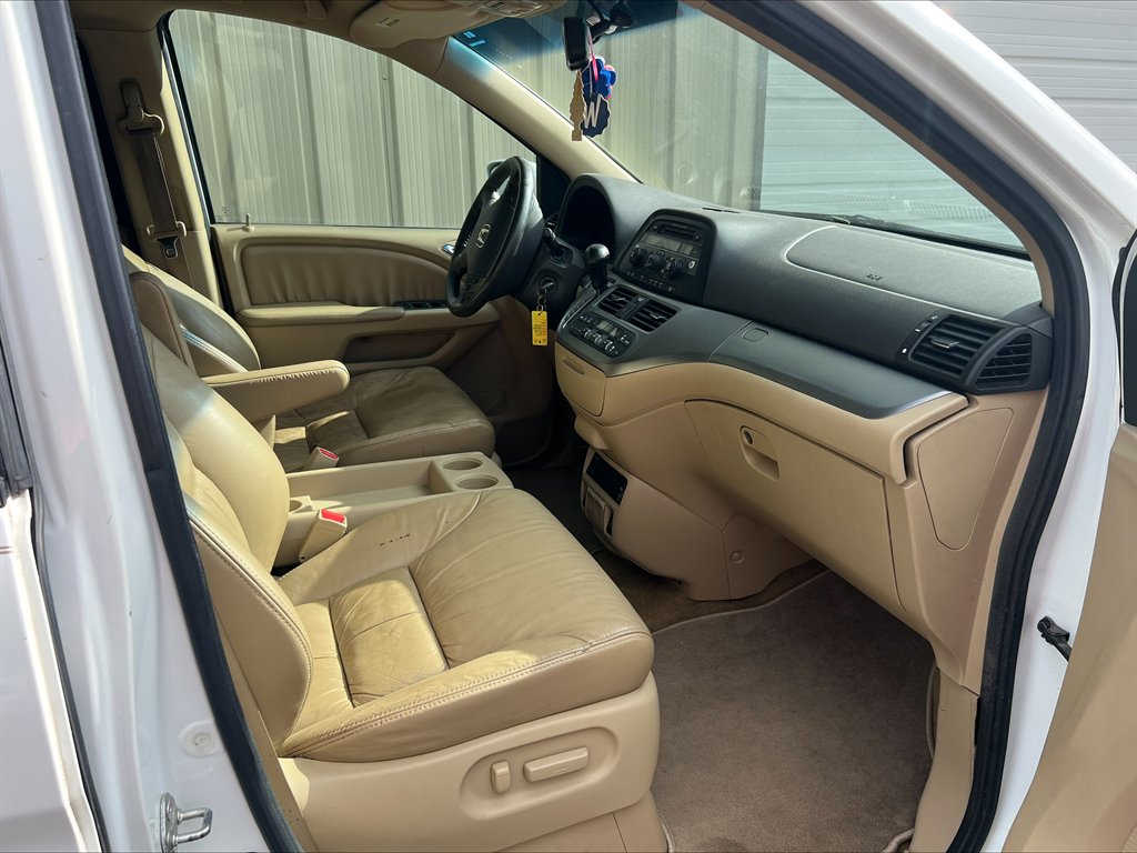 2010 Honda Odyssey - $4,990