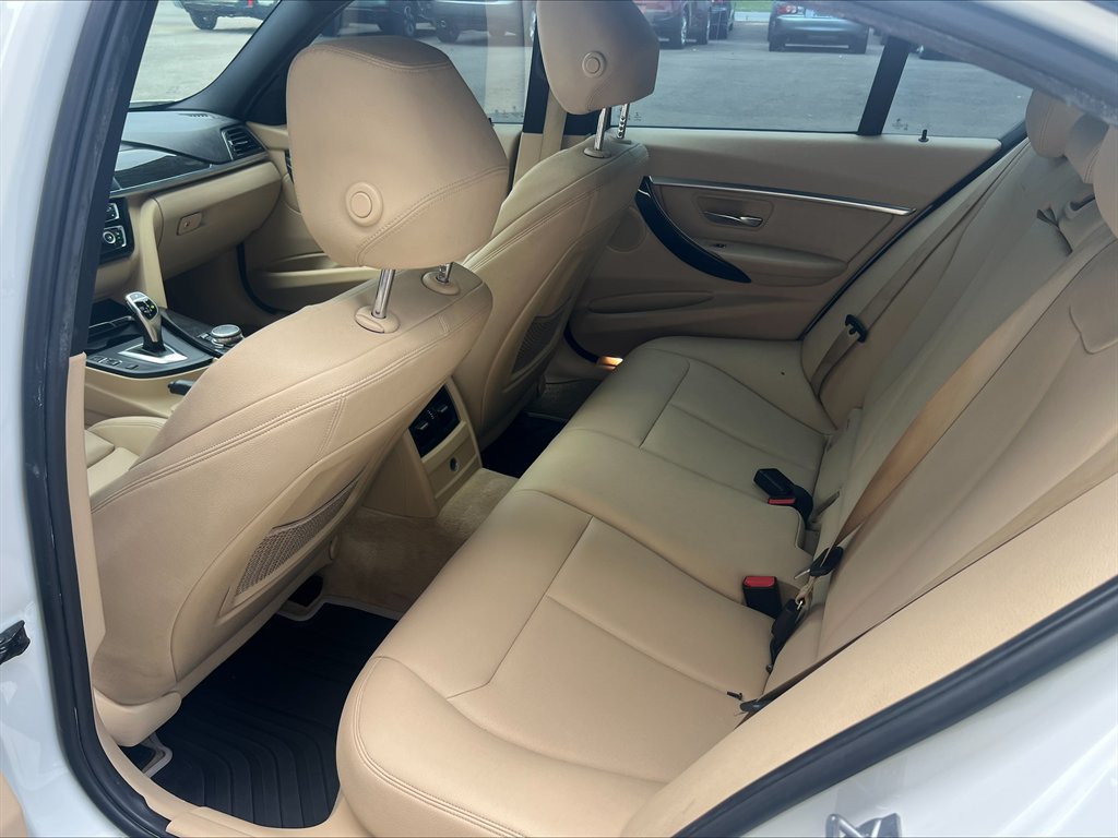 2016 BMW 3 Series - $8,990