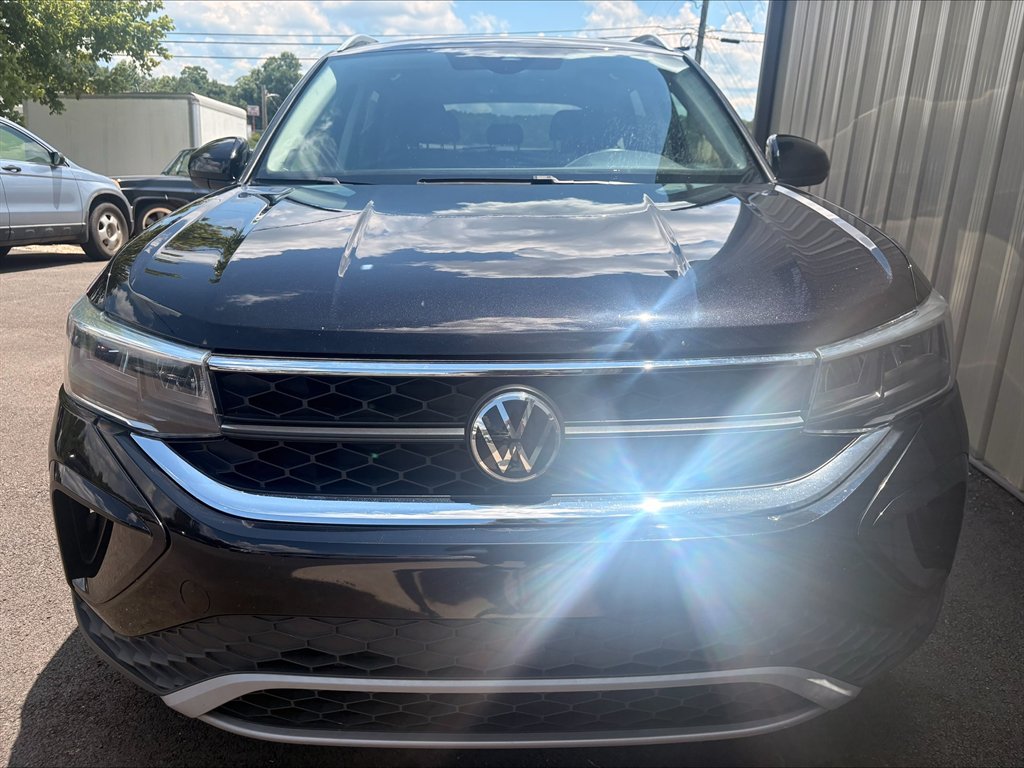 2022 Volkswagen Taos - $15,990