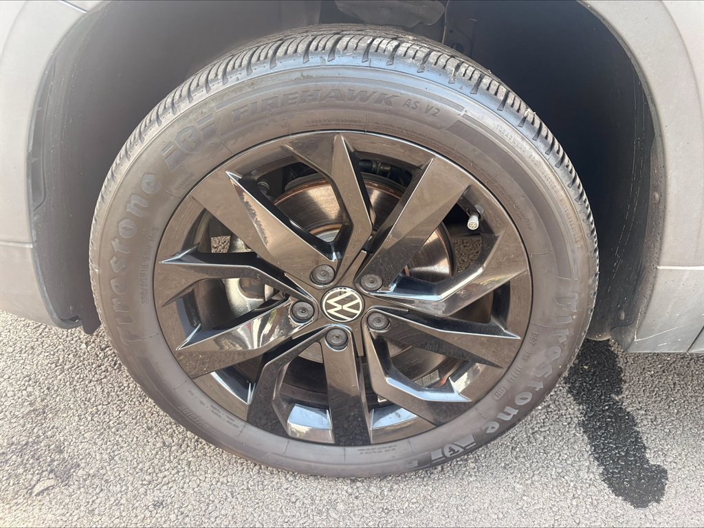 2022 Volkswagen Taos - $15,990