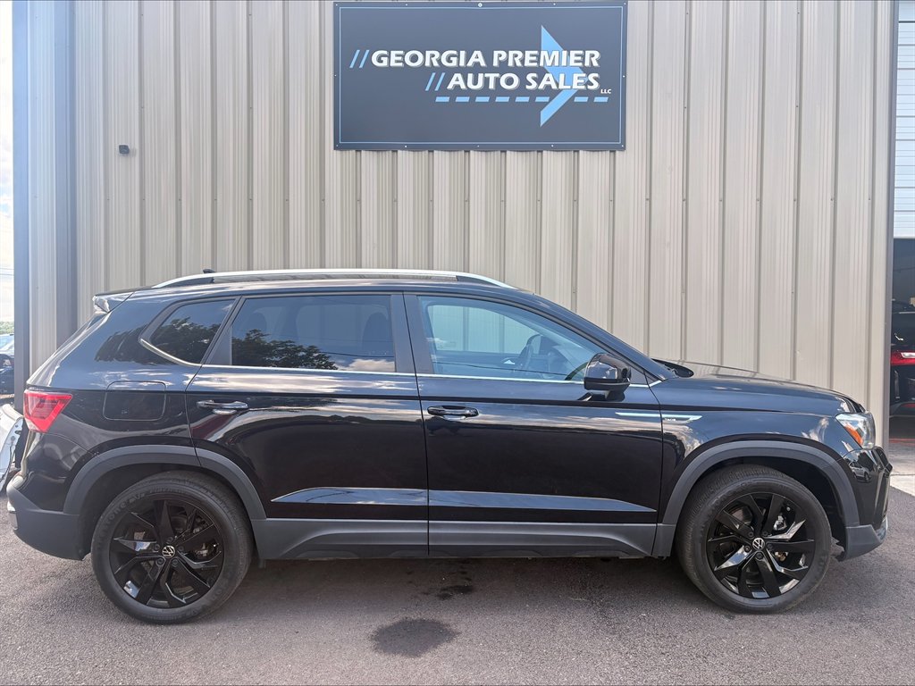 2022 Volkswagen Taos - $15,990