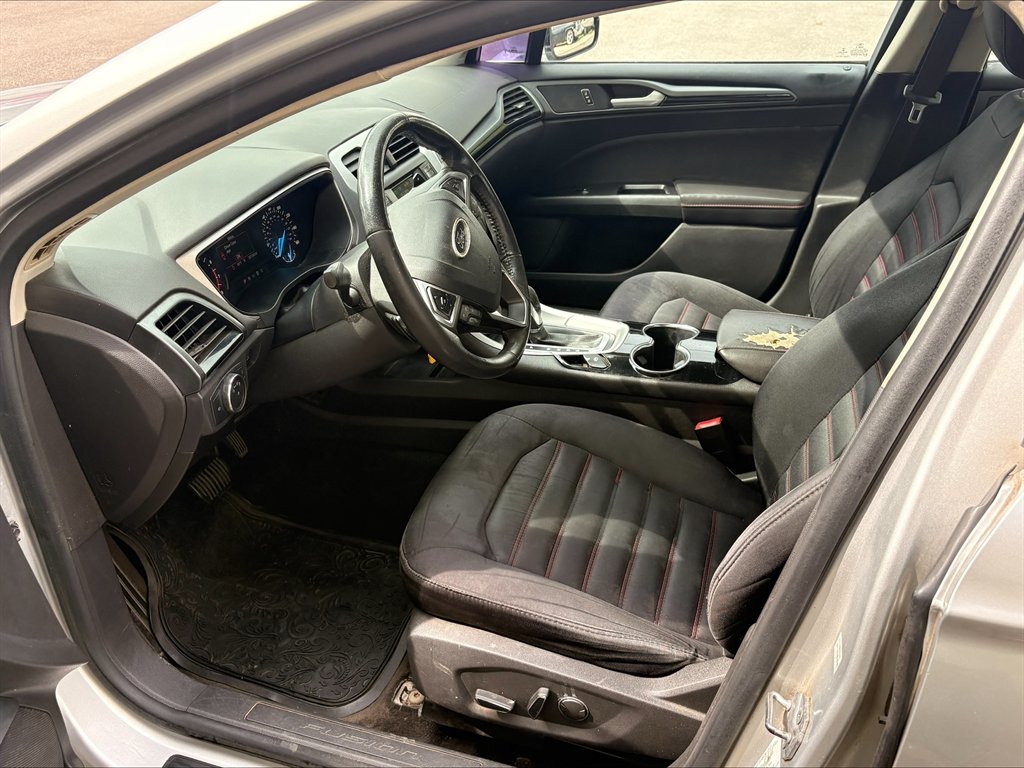 2014 Ford Fusion - $2,990