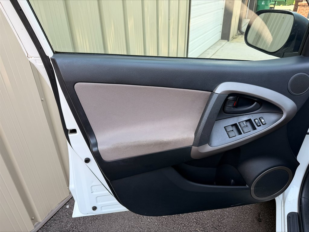 2008 Toyota RAV4 - $3,990