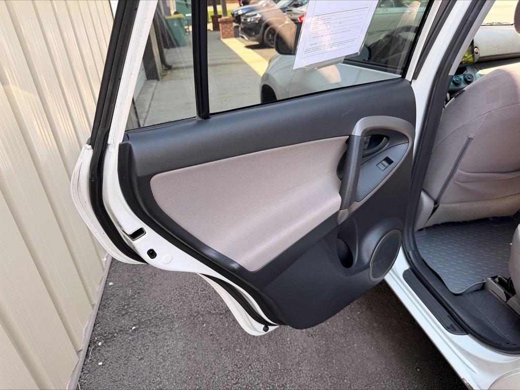 2008 Toyota RAV4 - $3,990