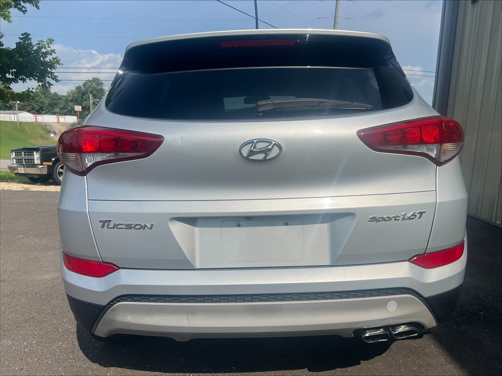 2017 Hyundai Tucson - $10,990